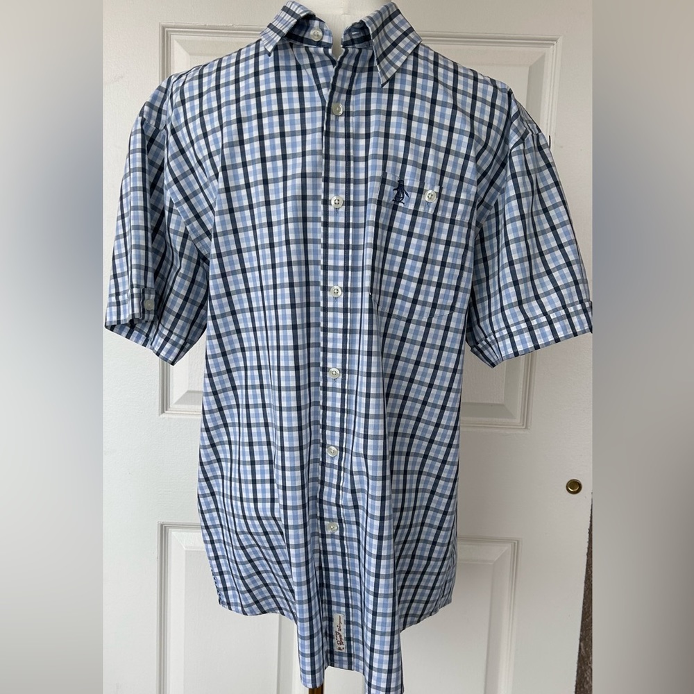 Penguin Brand Short Sleeved Button Down Size Large